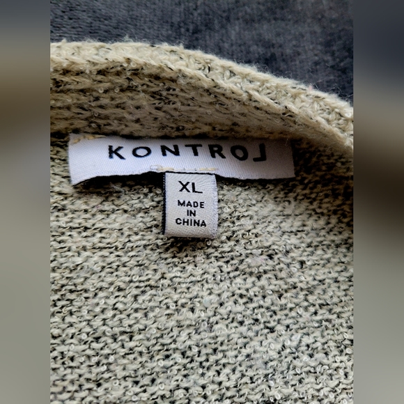 Kontrol Women's Oversized Poncho, Cover Up, Shrug, Tribal Print, Fringe, XL - Picture 2 of 16